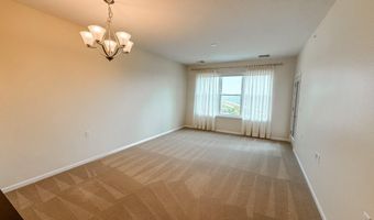 2205 Green Hills Dr 1403, Ames, IA 50014
