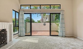 5715 Baltimore Dr 23, La Mesa, CA 91942