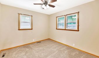 1624 Washington Ln, Augusta, KS 67010