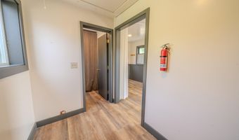 90 Searsport Ave, Belfast, ME 04915