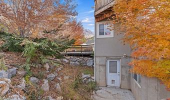 3592 W CANYON Hts, Cedar Hills, UT 84062