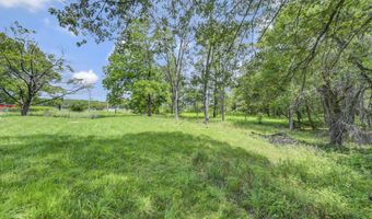 207 Game Ln, Blakeslee, PA 18610