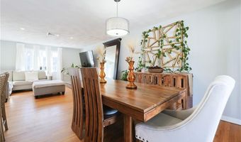 31 Salina Ave, Johnston, RI 02919