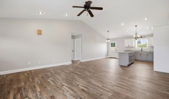 520 Calico Rd, Afton, TN 37616