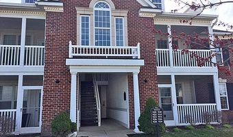 926 W Summerfield Glen Cir, Ann Arbor, MI 48103