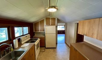27 Donovan Ct, Bristol, CT 06010