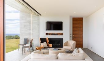 454 Hoolawa Rd, Haiku, HI 96708