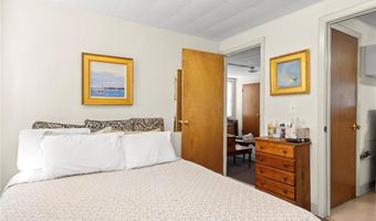 134 Duke St, East Greenwich, RI 02818