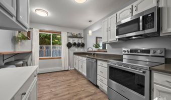 220 Mariner Dr, Anchorage, AK 99515