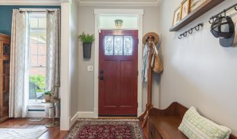 4 Maple Grove Way, Athens, OH 45701