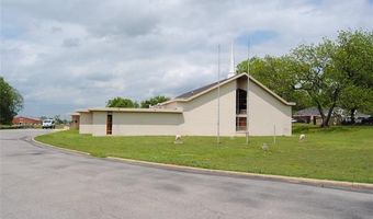 1930 Arlington St, Ada, OK 74820