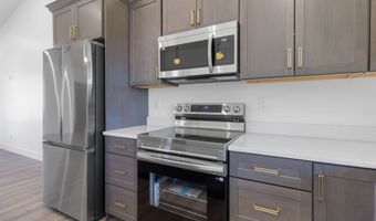 207 W First St W, Carey, ID 83320