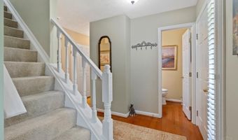 8032 Lancelot Dr, Anderson Twp., OH 45244