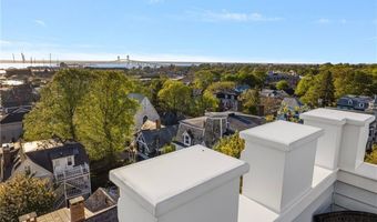 50 School St 5, Newport, RI 02840