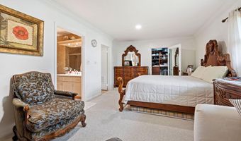 1073 SE 3rd St, Belle Glade, FL 33430