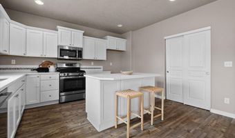 21278 SE Daylily Ave, Bend, OR 97702