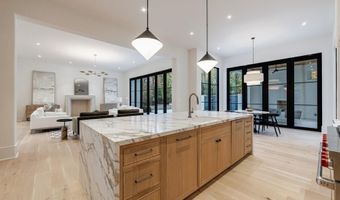 2983 Habersham Ct NW, Atlanta, GA 30305