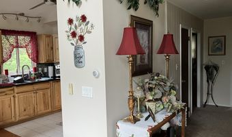 186 Elmwood Dr, Albrightsville, PA 18210