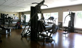 40 Fairway Dr, Auburndale, FL 33823