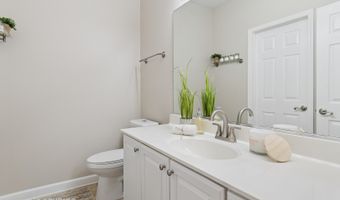 66 N Palazzo Dr, Addison, IL 60101