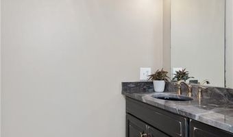 15 Hammersmith Rd 31A, Newport, RI 02840