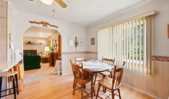 740 E Powers St, Albany, IN 47320