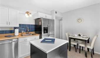420 Echo Hill Dr, Ballwin, MO 63021