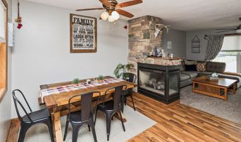 205 NE 9th St, Ankeny, IA 50021