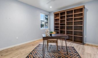 165 Pine Ave, Carlsbad, CA 92008