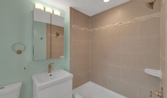 245 S CLINTON St, Baltimore, MD 21224