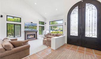 3728 Park Colony Ct, Agoura Hills, CA 91301