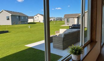 214 Woolgrass Way, Avon, MN 56310