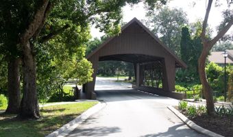 676 OAK HOLLOW Way, Altamonte Springs, FL 32714
