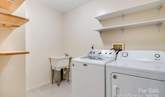 119 Richland St, Asheville, NC 28806