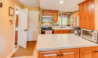 96 Fairway Dr 1, Ashland, NH 03217