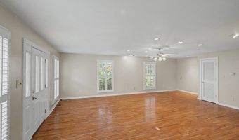 530 S Main St, Adairville, KY 42202