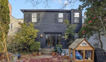 73 Thames St 1, Newport, RI 02840