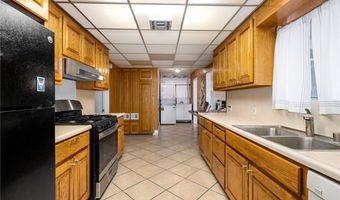 1435 W Wedgewood Dr, Anaheim, CA 92801
