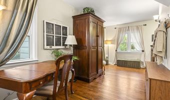 725 Province Line Rd, Allentown, NJ 08501