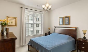 44589 YORK CREST Ter 300, Ashburn, VA 20147