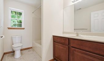 63 Fox Hill Rd, Albrightsville, PA 18210