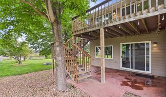 513 N Crestview Cir, Brandon, SD 57005