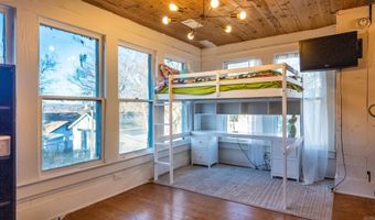 961 E Main St, Batesville, AR 72501
