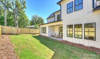 1421 Winston Dr, Charlotte, NC 28205