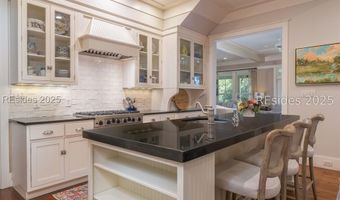 16 Parkman St, Bluffton, SC 29910