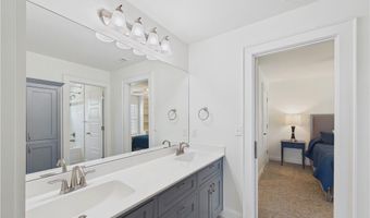 616 2nd St, Bentonville, AR 72712