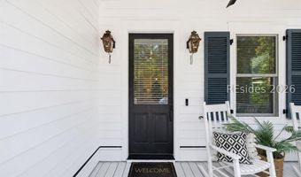 37 Park Sq S, Beaufort, SC 29907