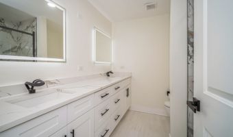 791 W Happfield Dr, Arlington Heights, IL 60004