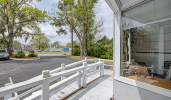 2165 Wrightsville Ave, Wilmington, NC 28403