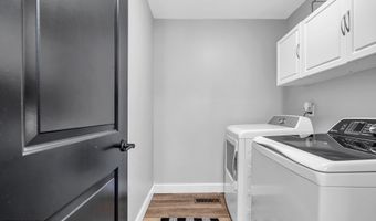 23 Pelican Dr, Bayville, NJ 08721
